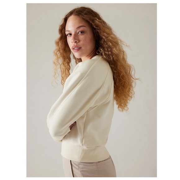 Athleta Revive Retroplush Crew Sweatshirt XXS Magnolia Thumbholes Athletic - Picture 1 of 15